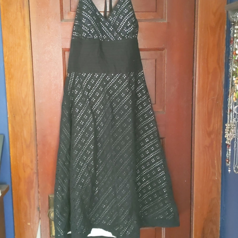 White house black market black and white eyelet